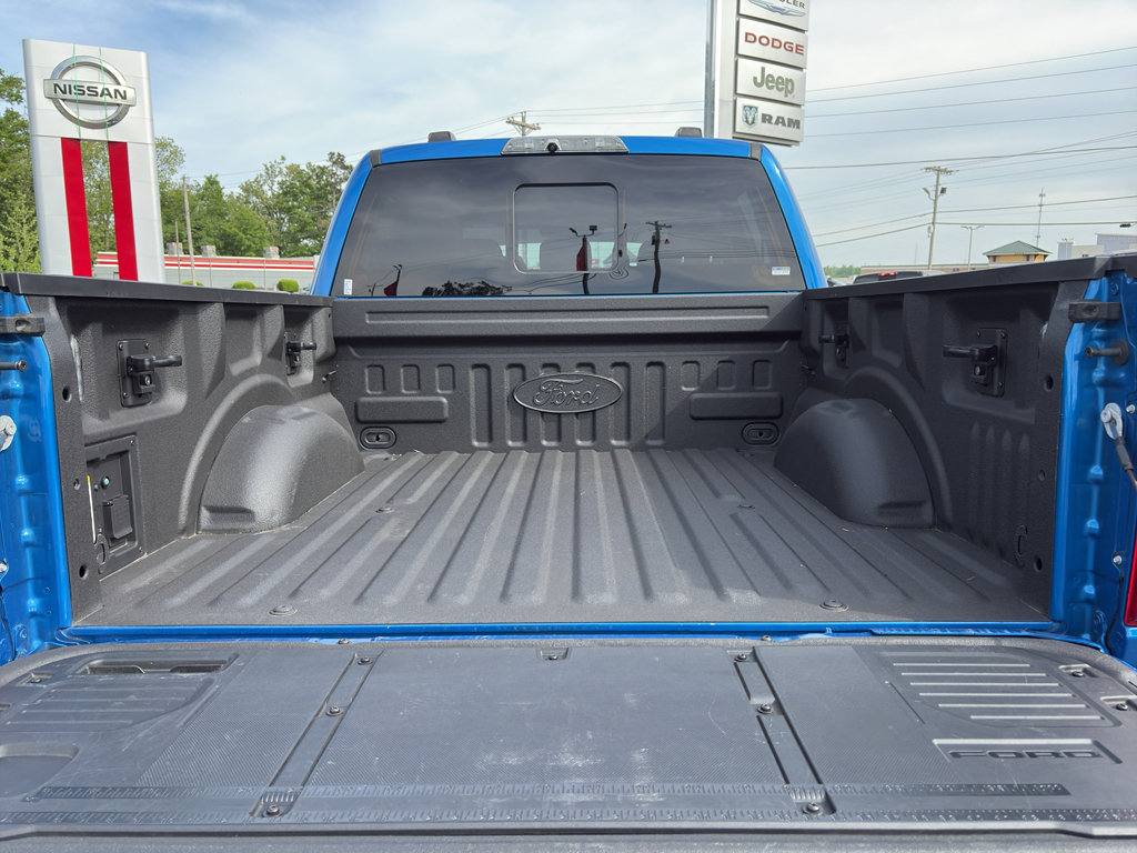 Used 2021 Ford F150 Raptor w/ Equipment Group 801A High AWD/4WD image 22