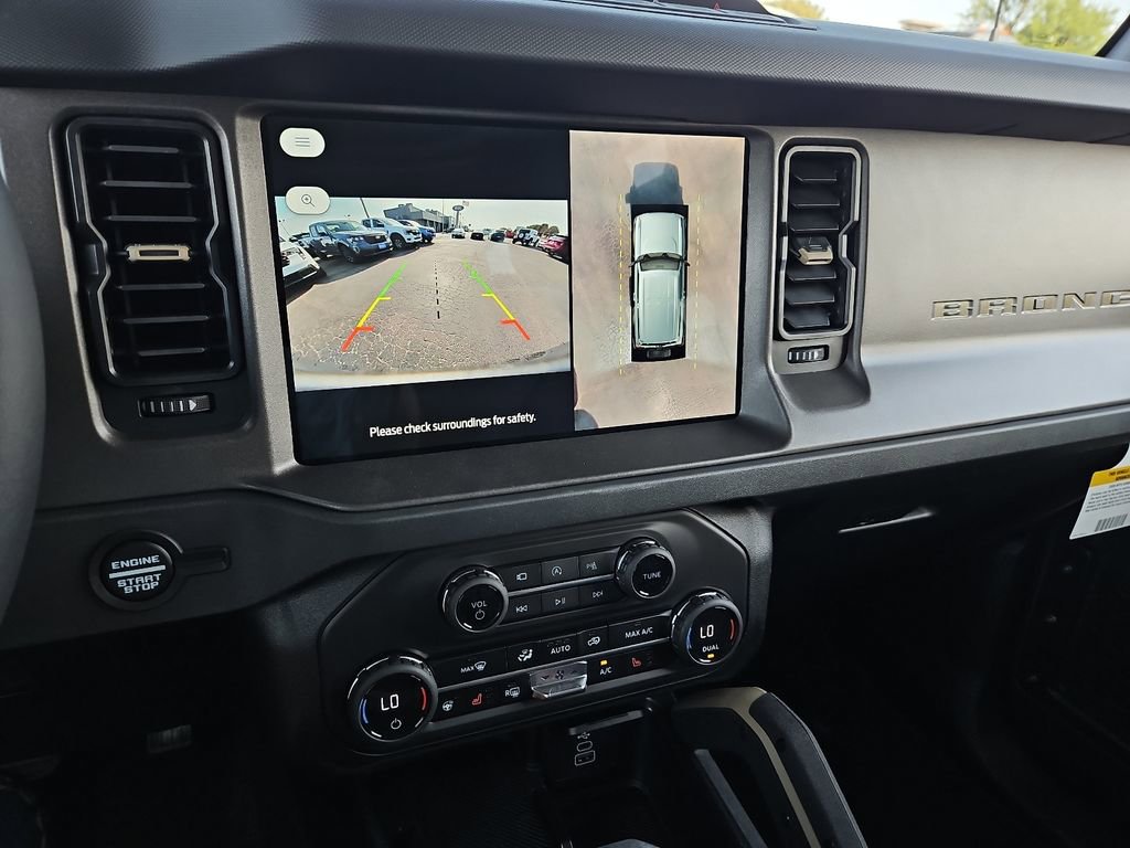 New 2026 Ford Bronco Badlands AWD/4WD image 24