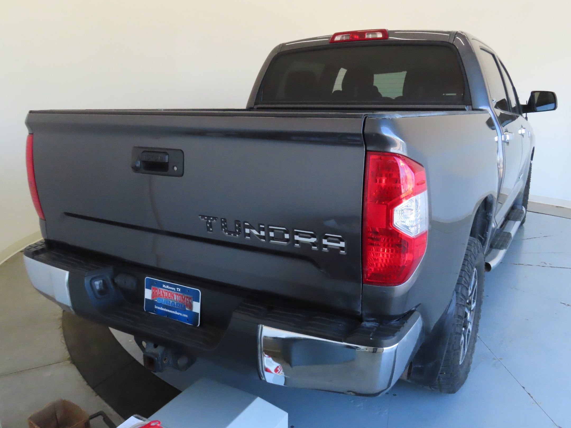 Used 2019 Toyota Tundra SR5 w/ SR5 Upgrade Package image 3