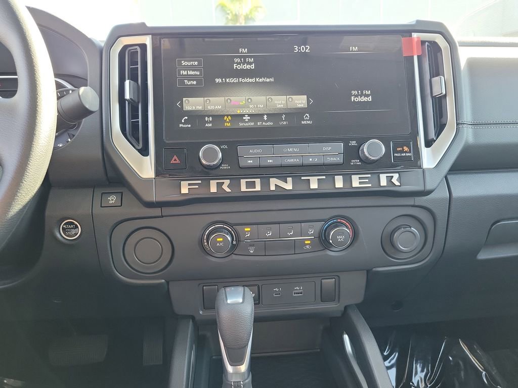 Certified 2025 Nissan Frontier SV w/ Tow Package image 12