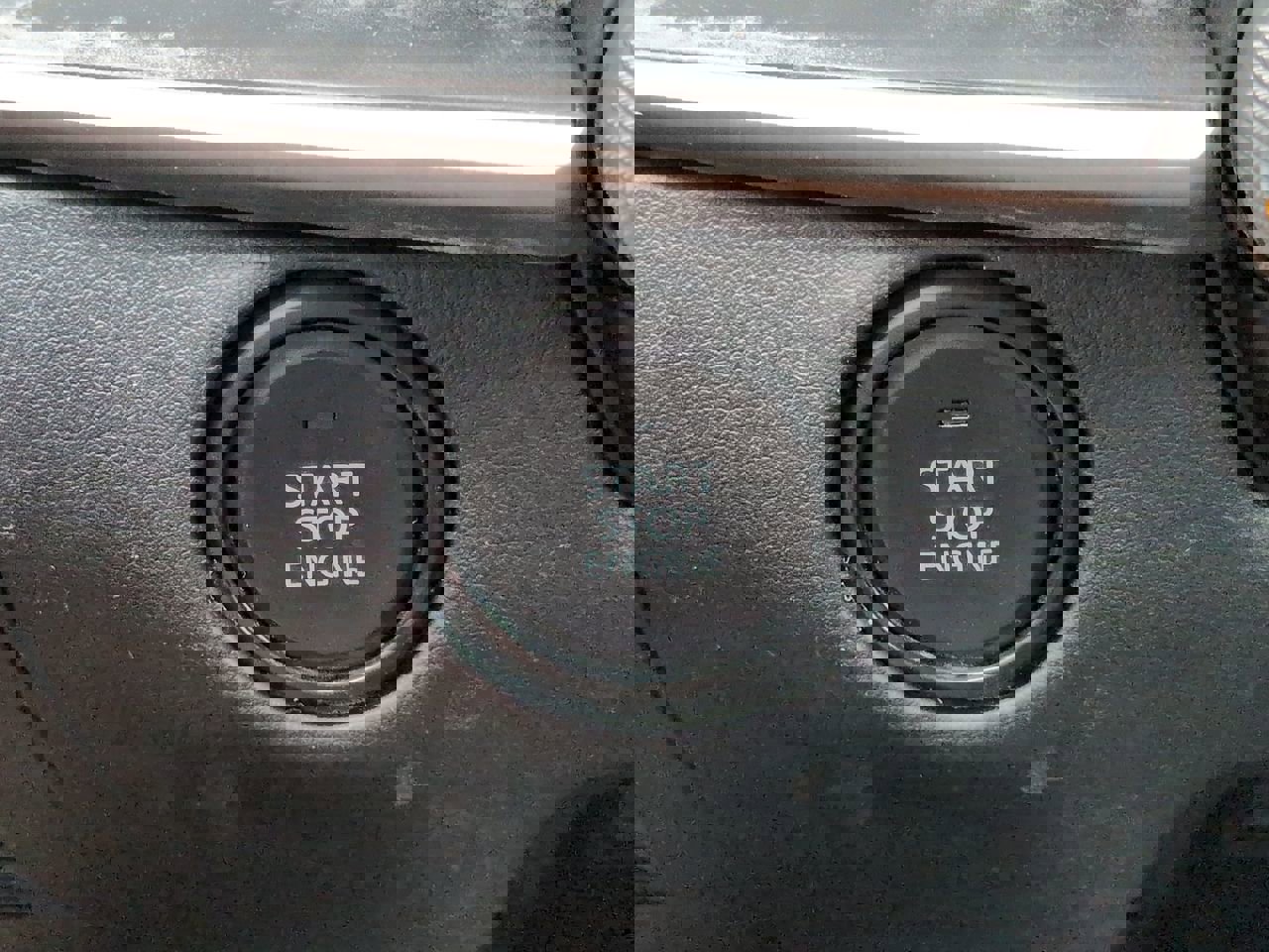 Used 2020 MAZDA CX-30 FWD image 27