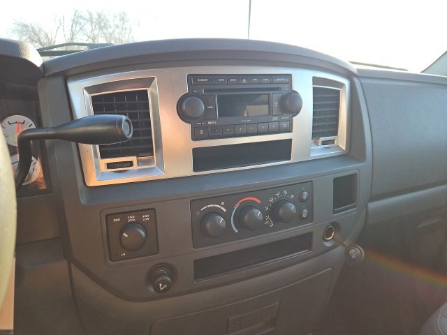 Used 2007 Dodge Ram 1500 Truck SLT w/ Sound & Secure Value Group image 32