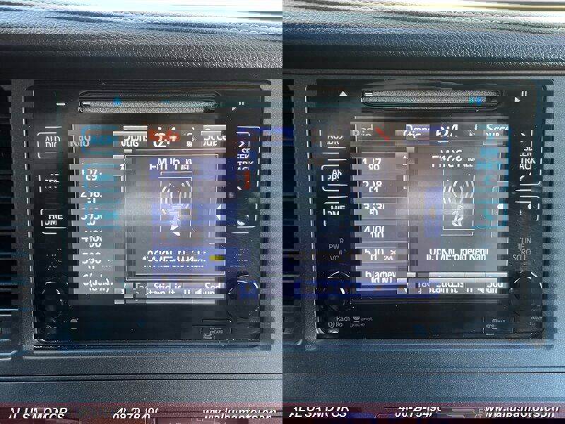 Used 2015 Toyota Sienna SE w/ SE Preferred Package FWD image 39