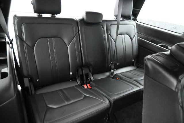 Used 2021 Ford Expedition Limited AWD/4WD image 11