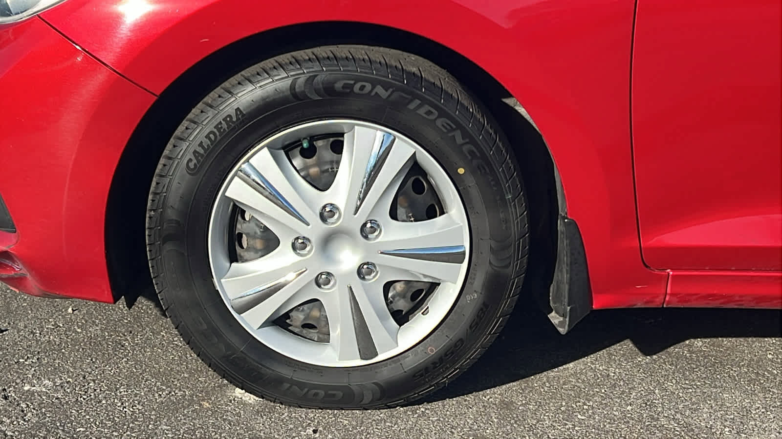 Used 2020 Hyundai Accent SE image 9