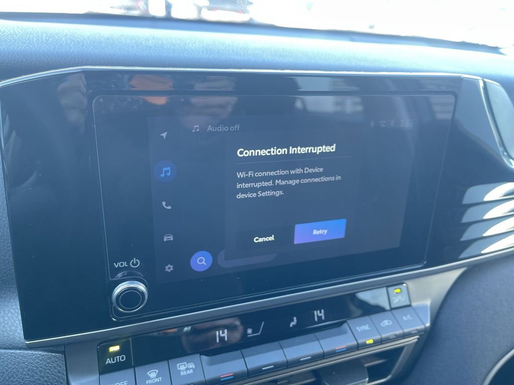 Used 2025 Toyota Camry LE w/ Convenience Package image 24