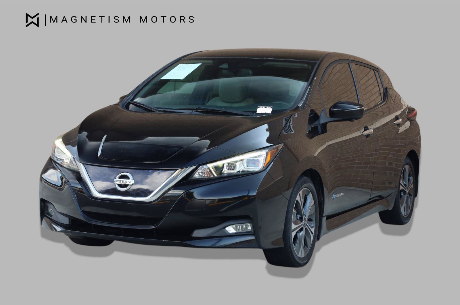 Used 2018 Nissan Leaf SL w/ SL Technology Package FWD image 6