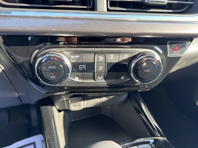 New 2026 Chevrolet Trax ACTIV w/ Driver Confidence Package FWD image 22