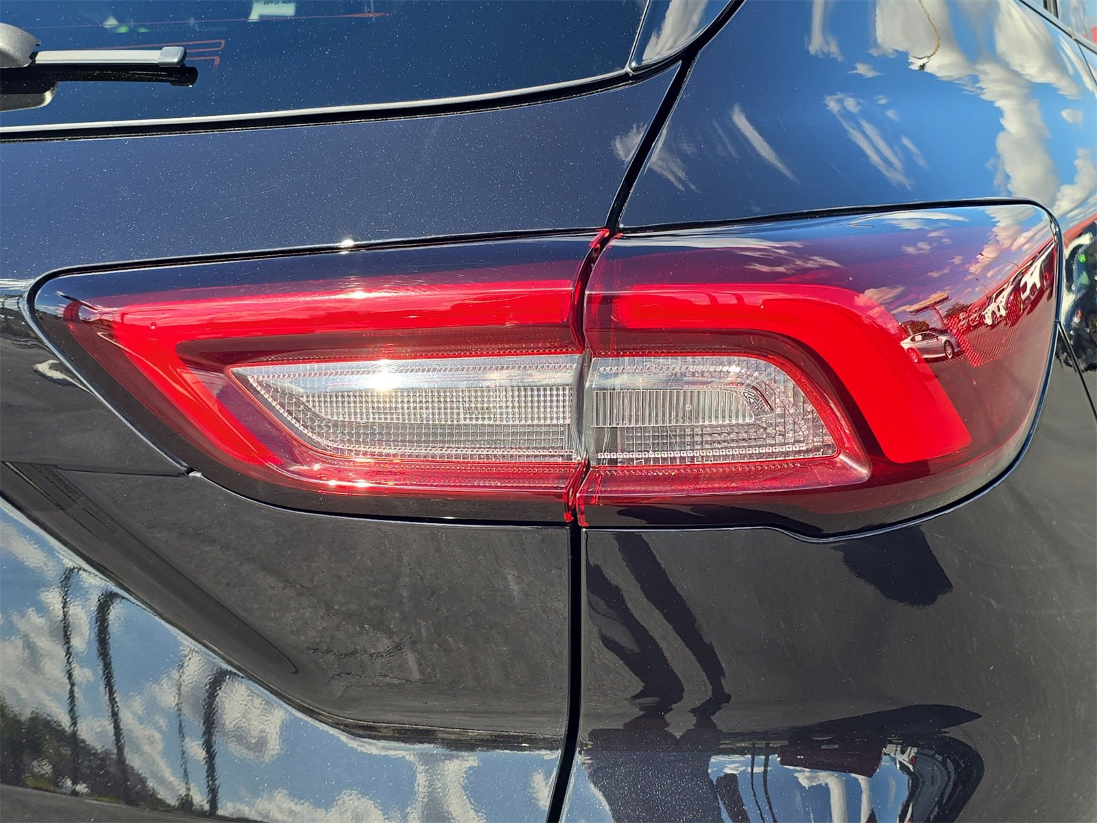 Certified 2024 Ford Escape ST-Line image 6