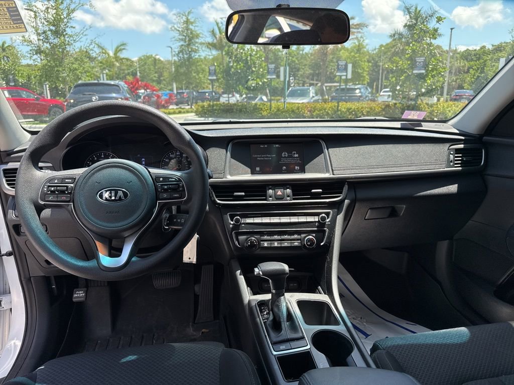 Used 2018 Kia Optima LX w/ 17" Alloy Wheels Package FWD image 20