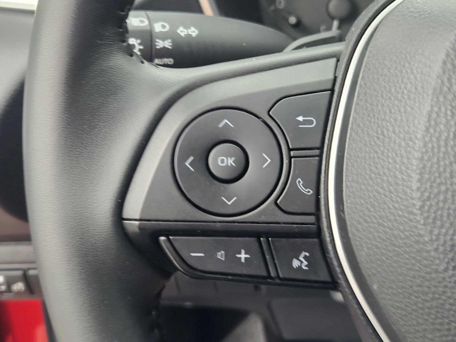 Used 2023 Toyota Corolla SE image 25