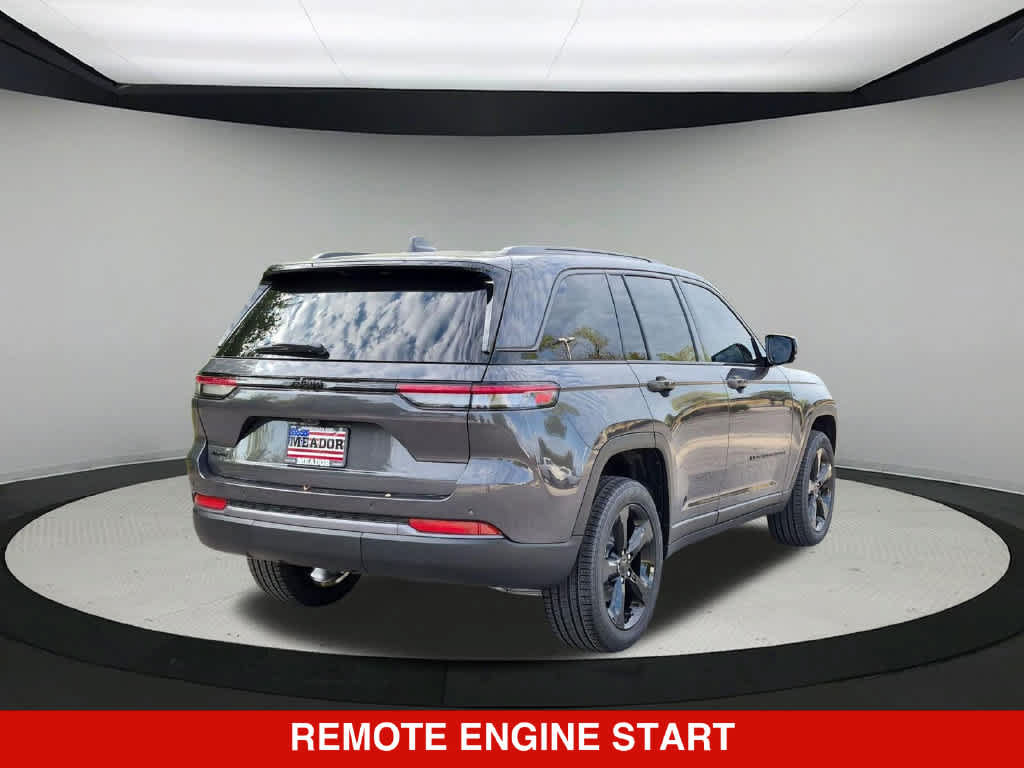 New 2026 Jeep Grand Cherokee Limited w/ Limited Altitude Package AWD/4WD image 6
