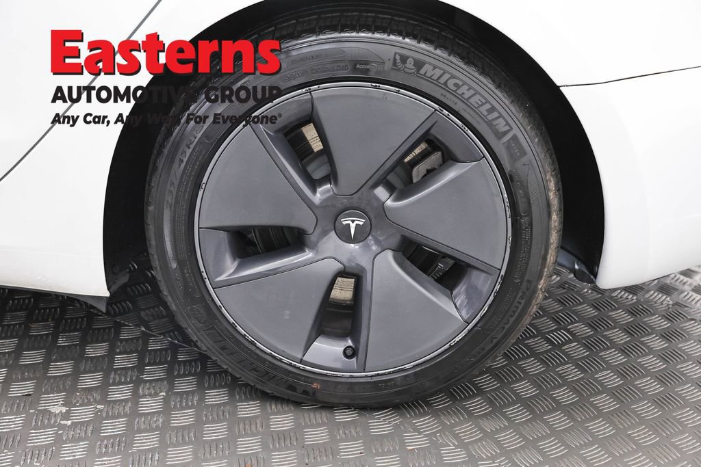Used 2023 Tesla Model 3 Standard Range RWD image 27
