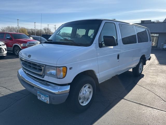Used 2001 Ford E-350 and Econoline 350 XLT RWD image 4