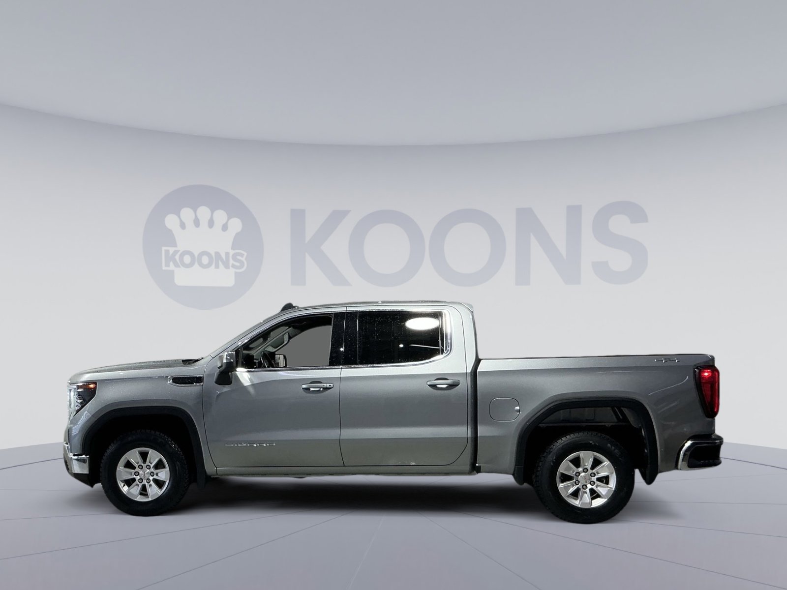 Used 2023 GMC Sierra 1500 SLE w/ Enhanced Capability Package image 13