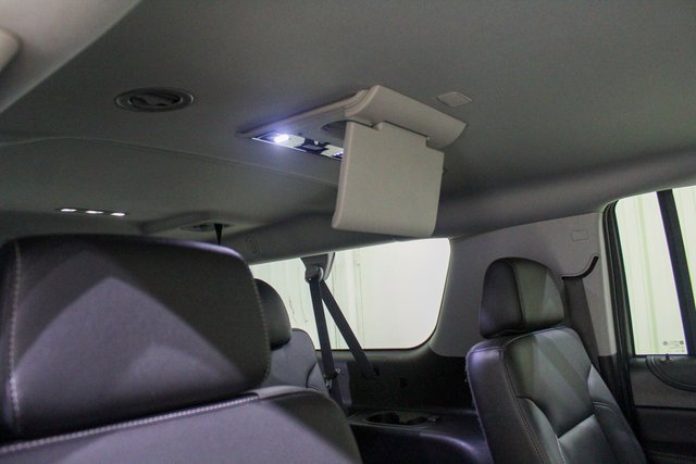 Used 2019 Chevrolet Suburban Premier image 22