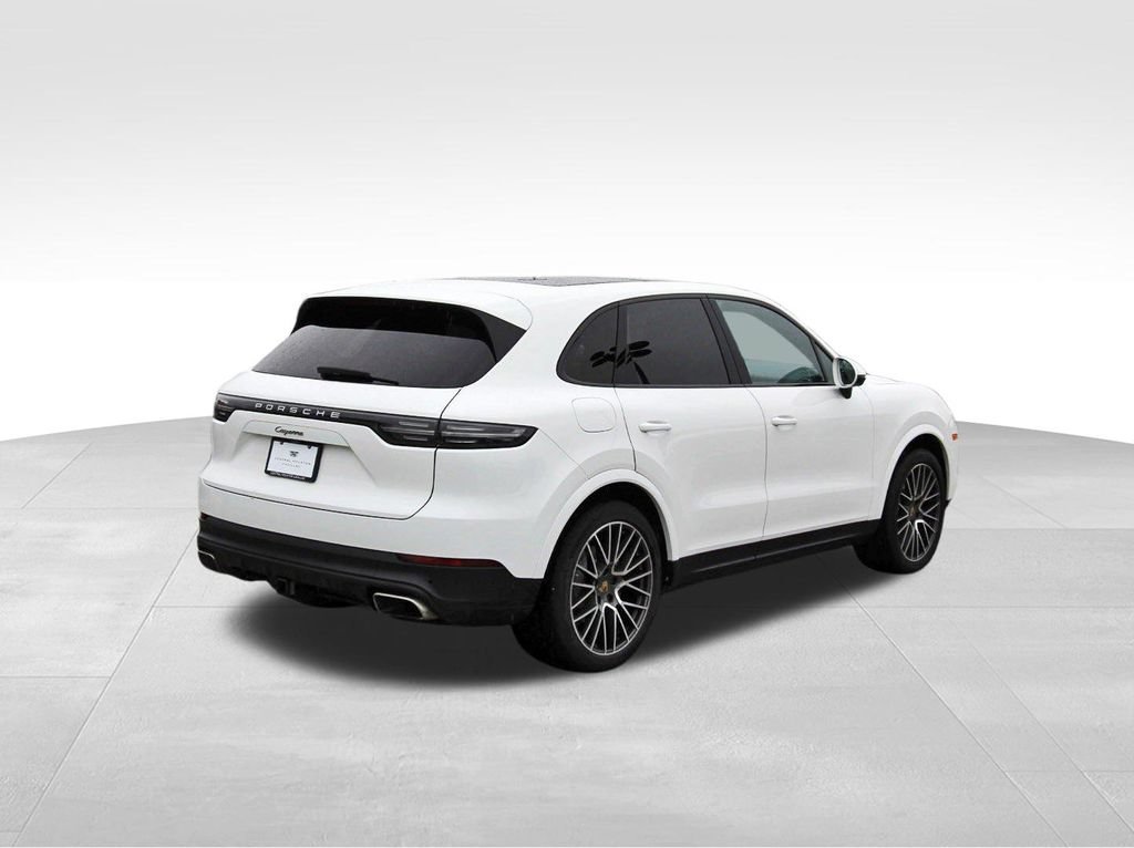 Used 2021 Porsche Cayenne AWD/4WD image 4