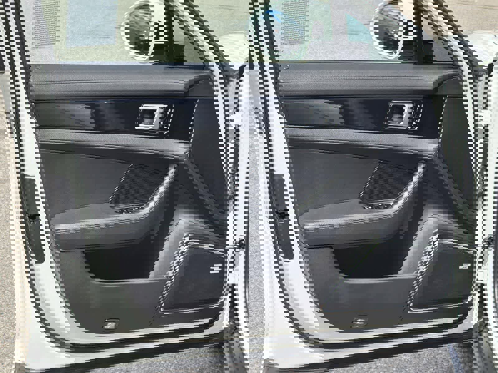 Used 2021 Porsche Panamera 4 image 23