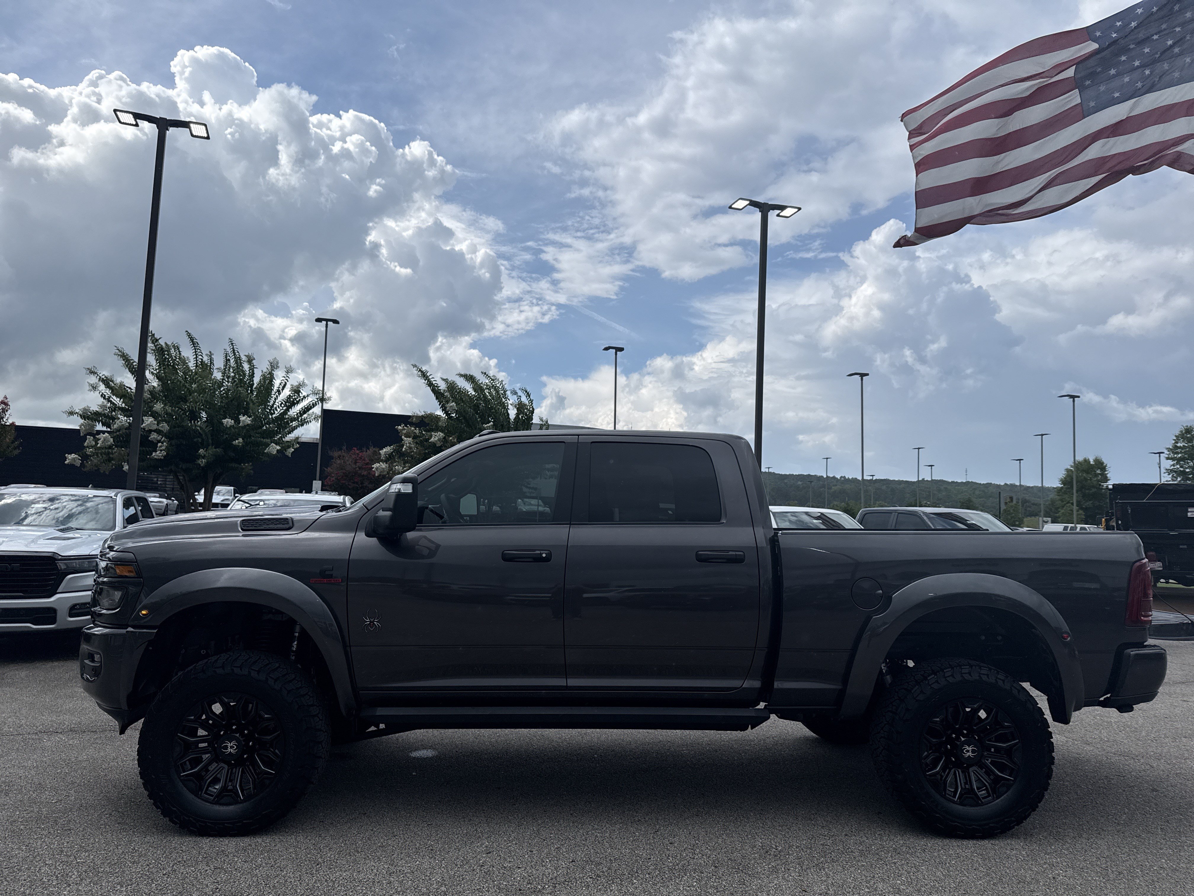 New 2026 RAM 2500 Big Horn AWD/4WD image 4