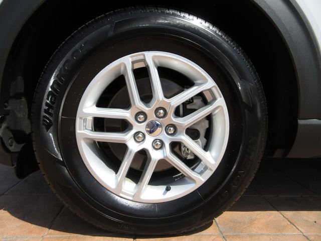 Certified 2025 Ford Explorer Active image 8