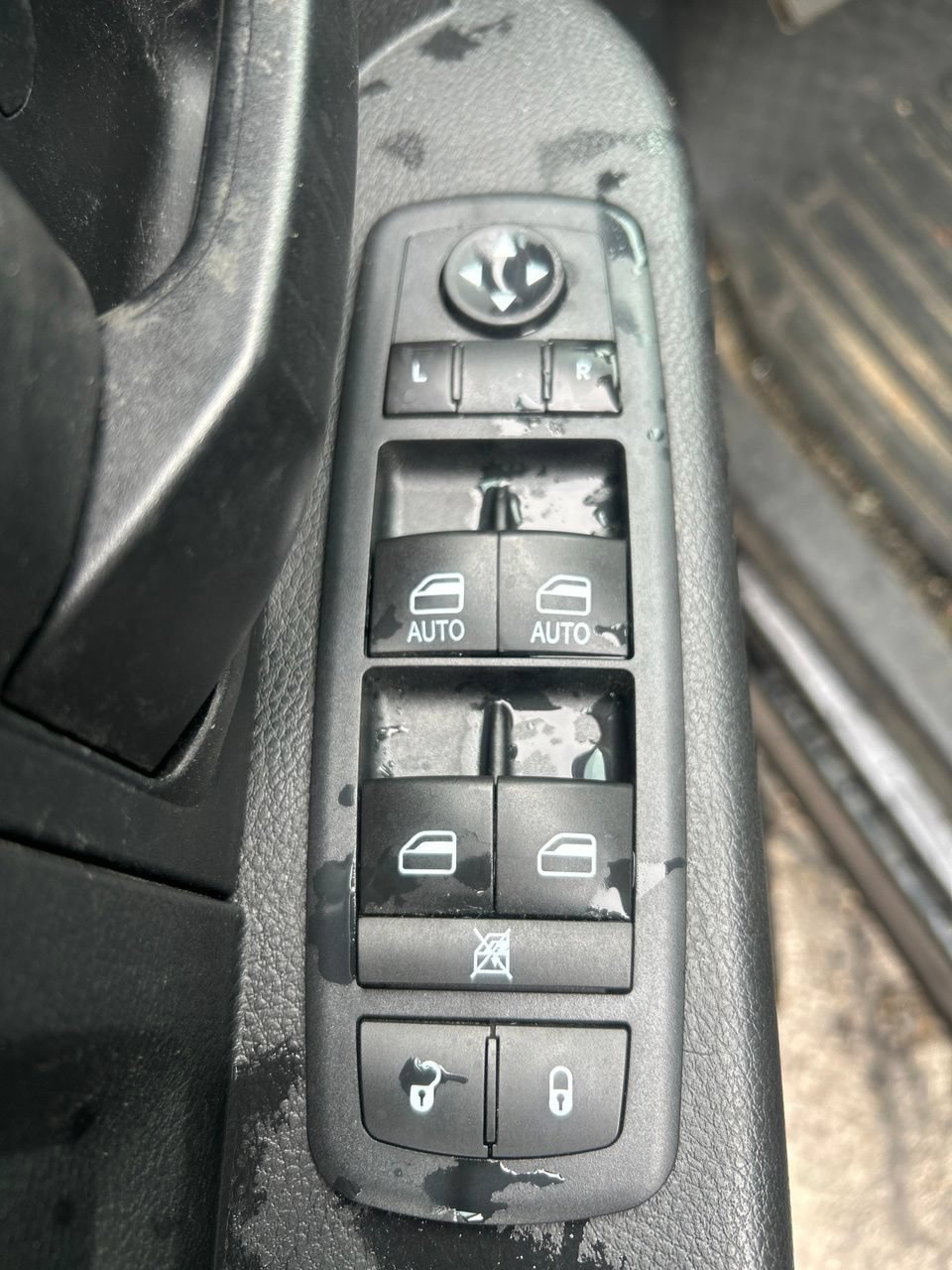 Used 2014 RAM 1500 Express AWD/4WD image 17