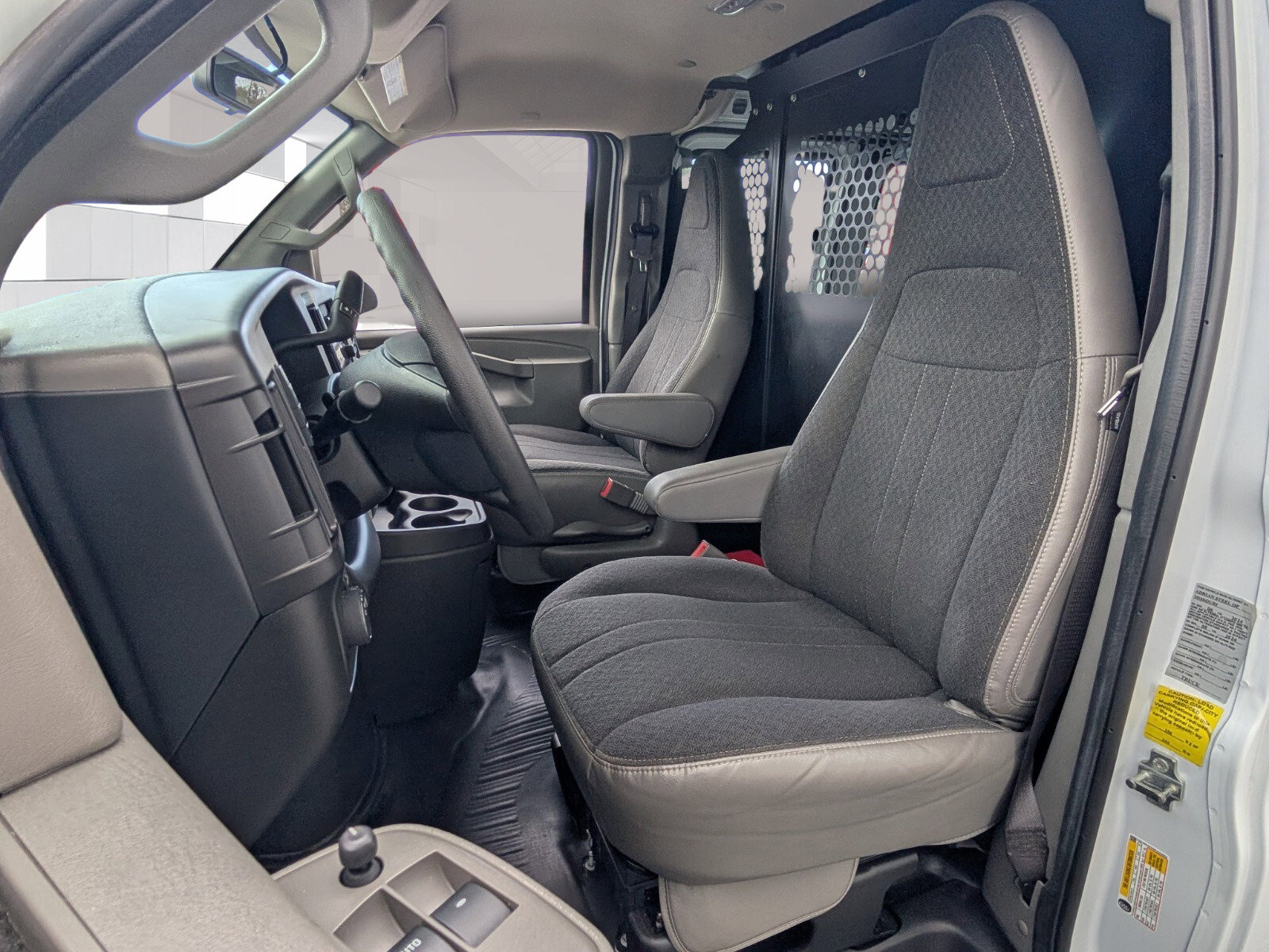 Used 2024 Chevrolet Express 2500 w/ Driver Convenience Package image 5