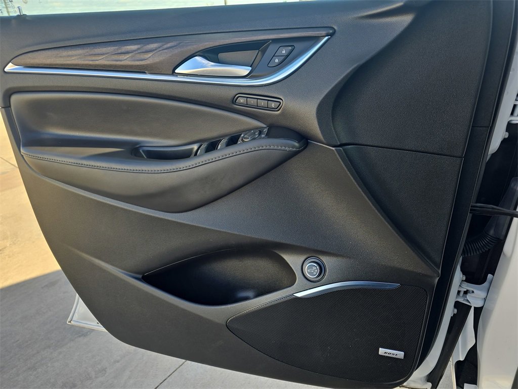 Used 2024 Buick Enclave Avenir w/ Trailering Package, 5000 lbs. image 28