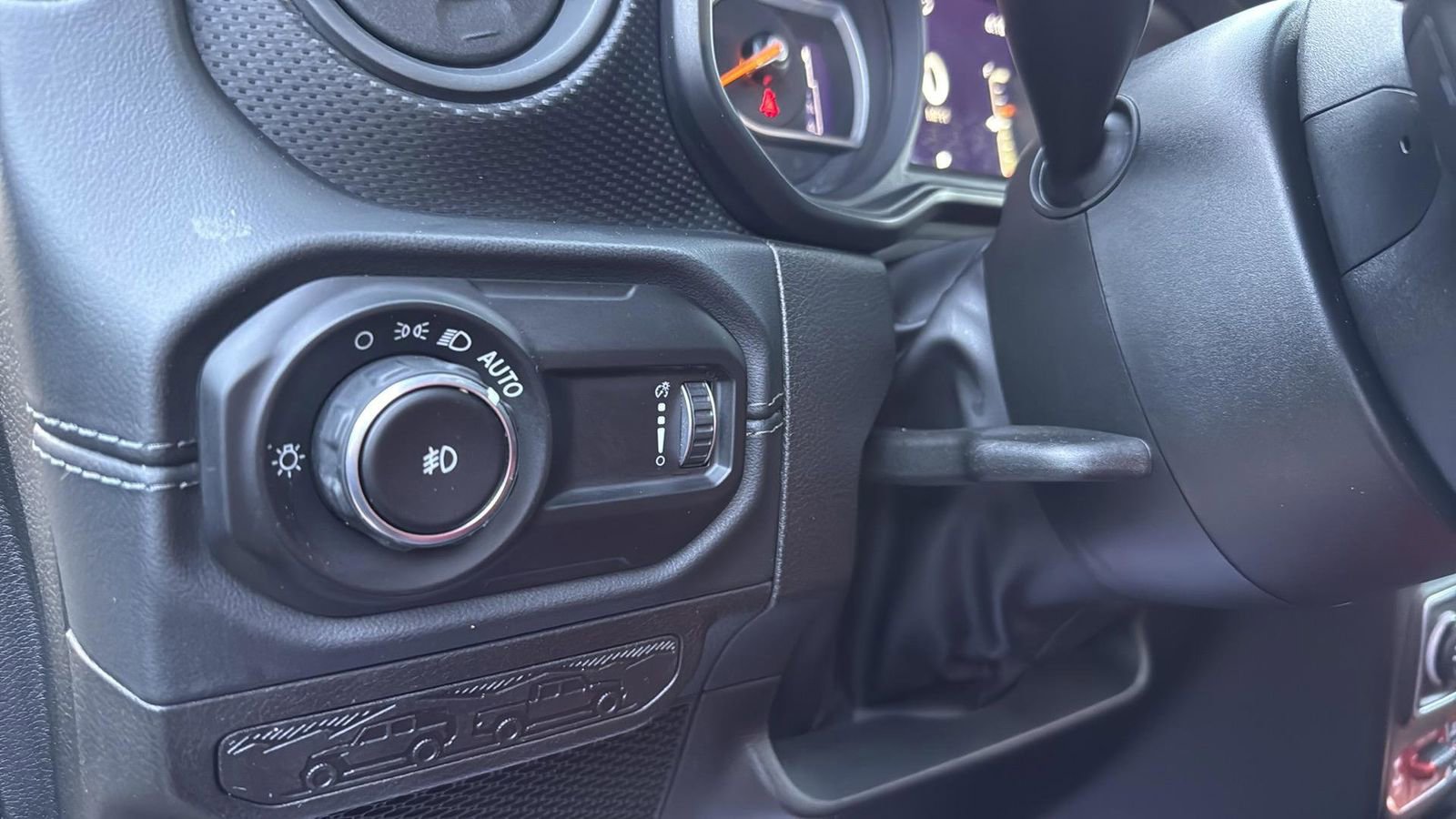 Used 2024 Jeep Wrangler Unlimited Rubicon 392 image 18