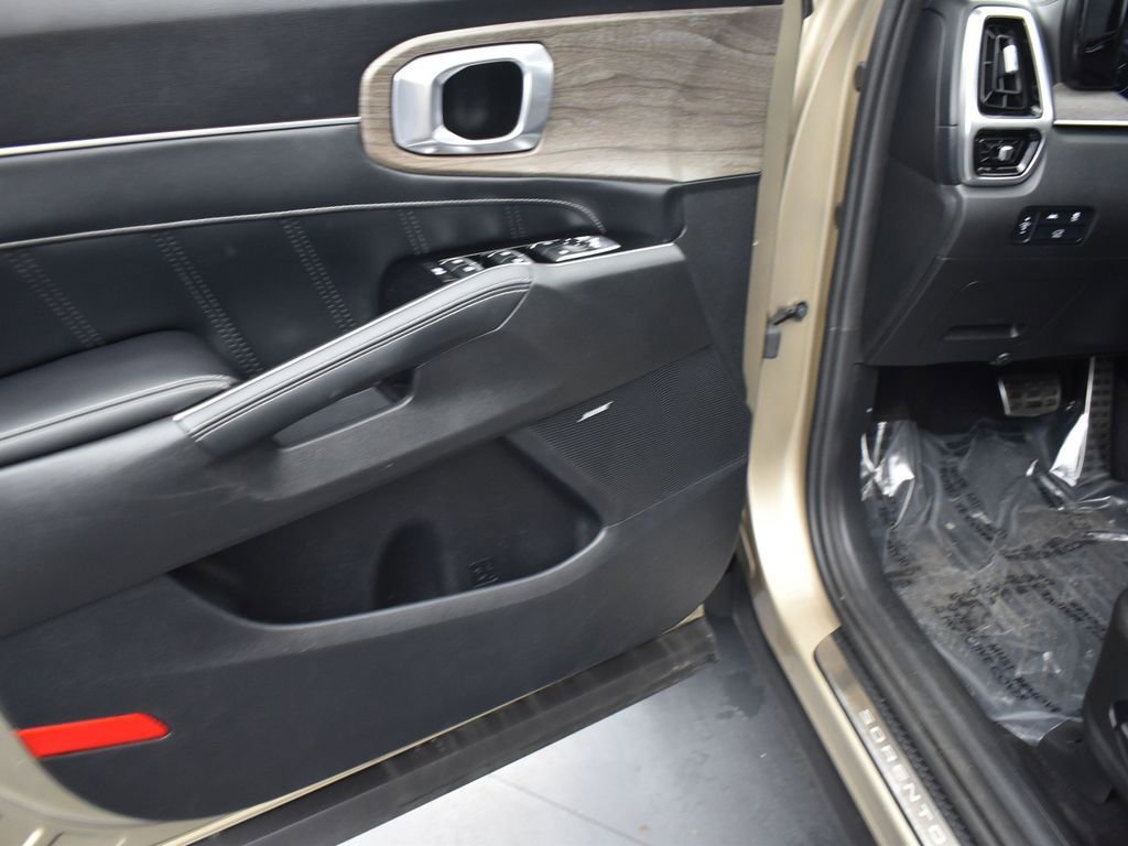 Used 2021 Kia Sorento SX Prestige AWD/4WD image 32