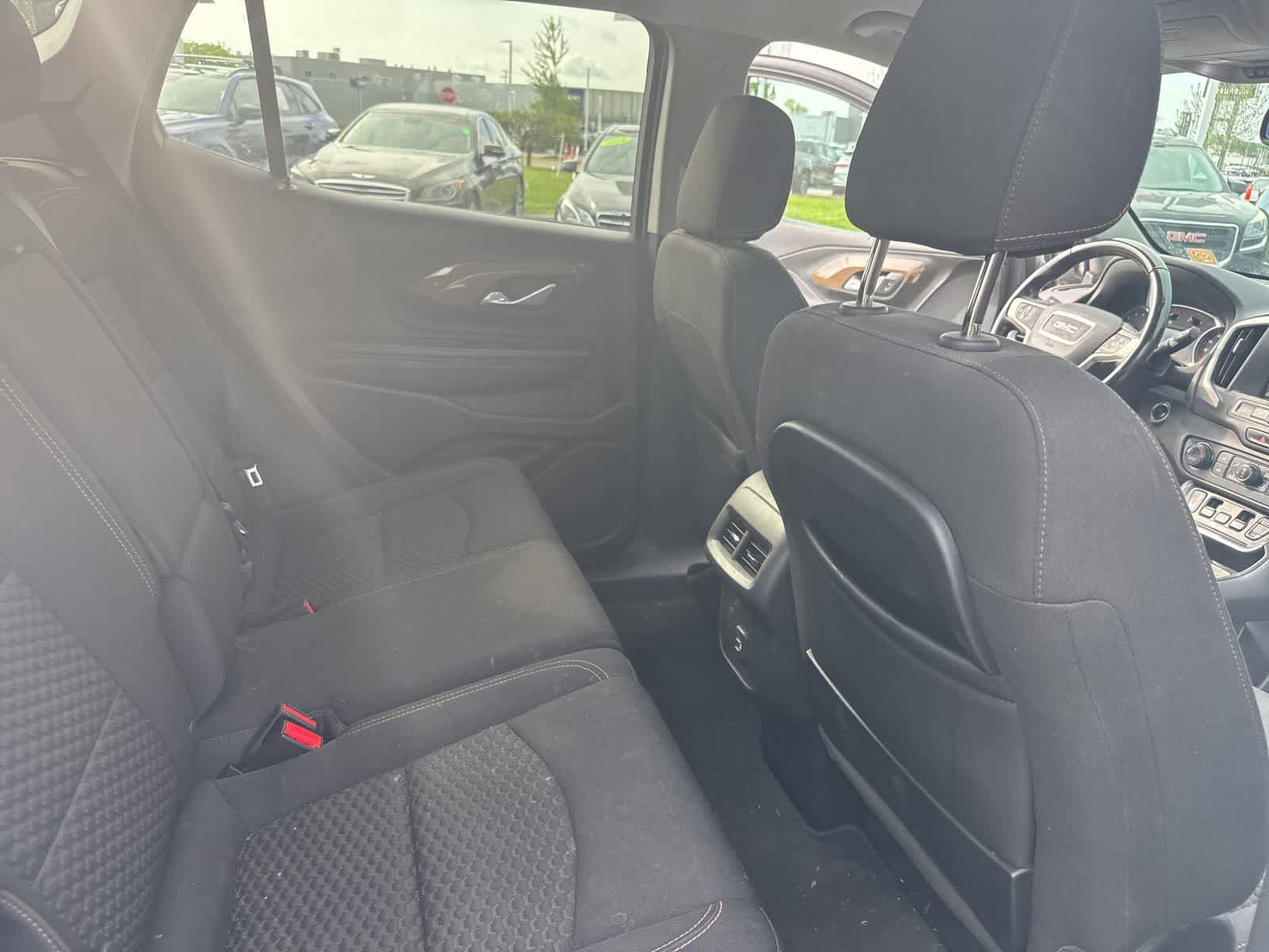 Used 2019 GMC Terrain SLE w/ Driver Convenience Package FWD image 23