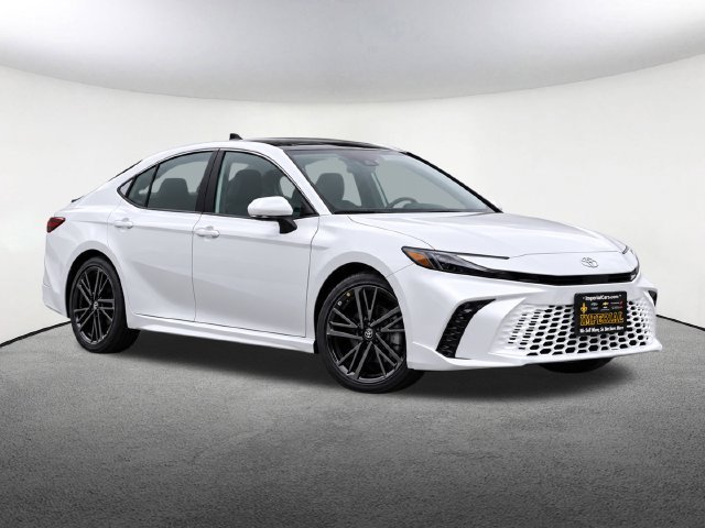 New 2026 Toyota Camry Hybrid AWD/4WD image 31