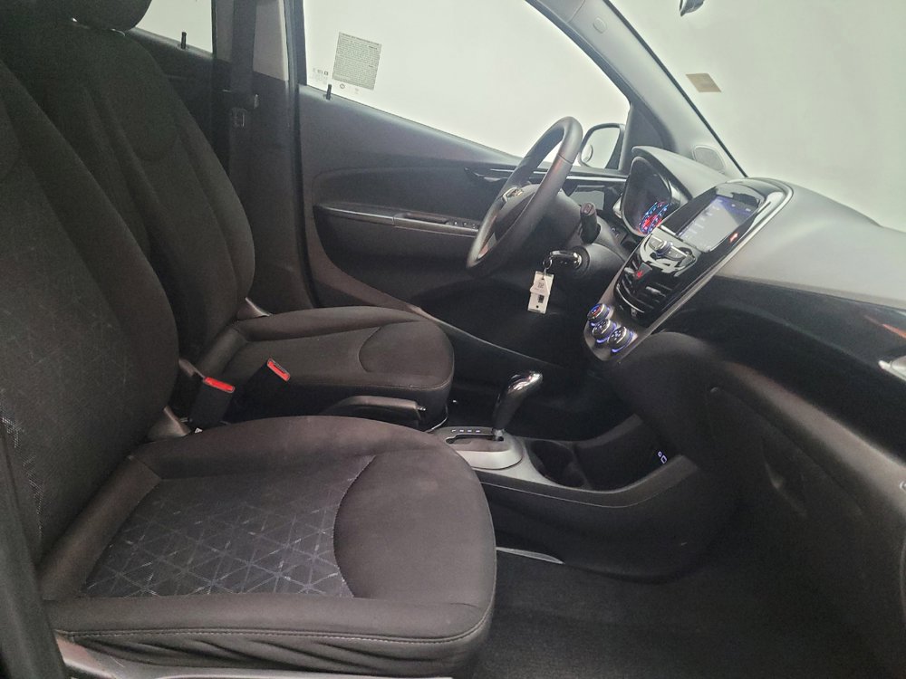 Used 2020 Chevrolet Spark LT FWD image 21