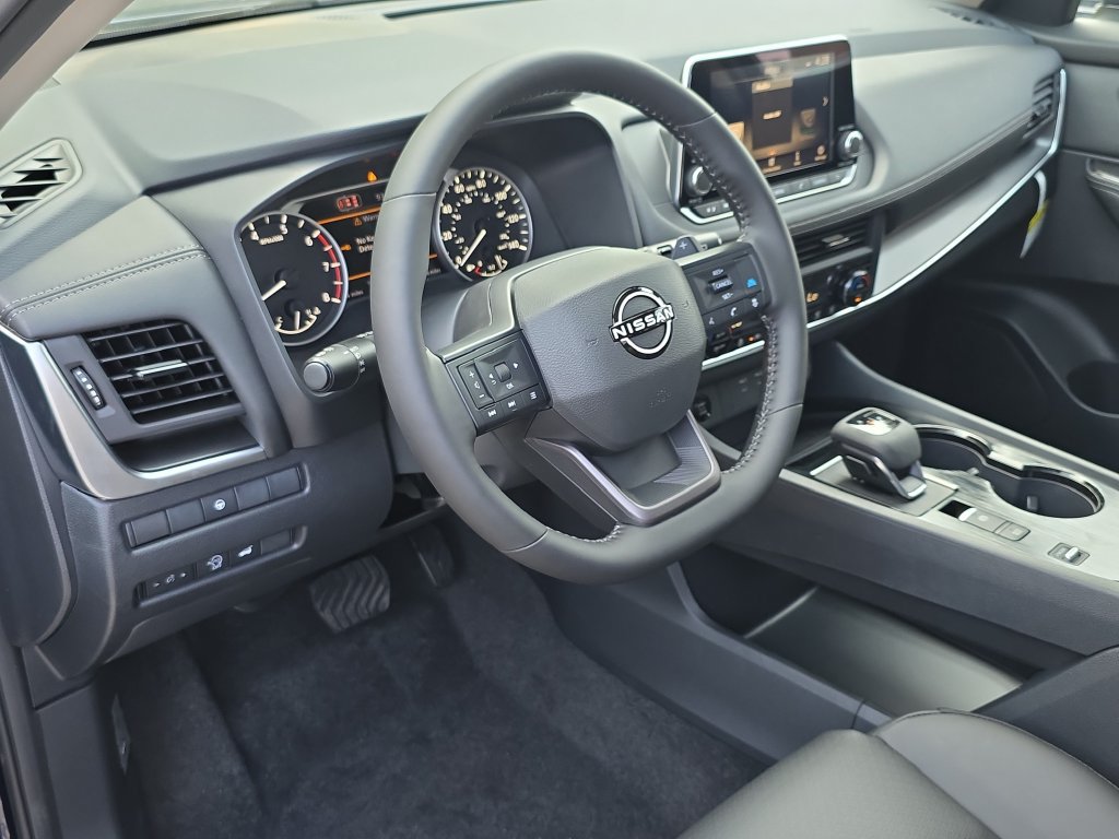 New 2026 Nissan Rogue Dark Armor FWD image 23