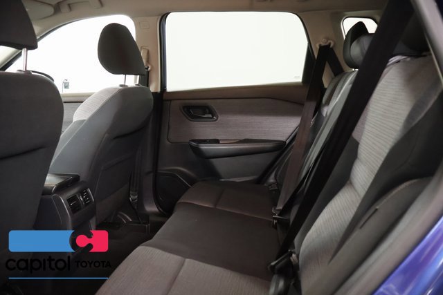Used 2021 Nissan Rogue S AWD/4WD image 30