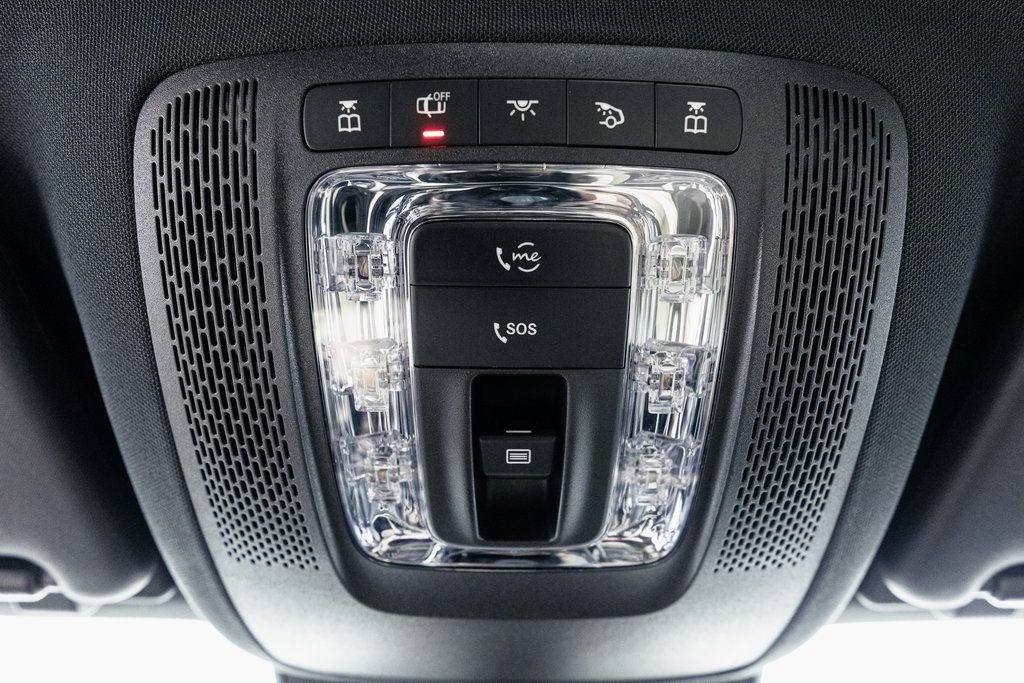 Used 2025 Mercedes-Benz GLE 450e 4MATIC w/ AMG Line Exterior image 24