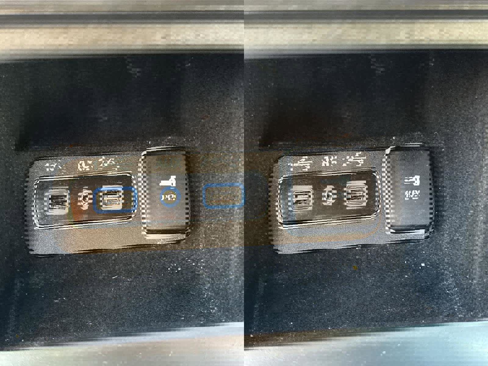 Used 2020 Jeep Grand Cherokee Limited X image 27