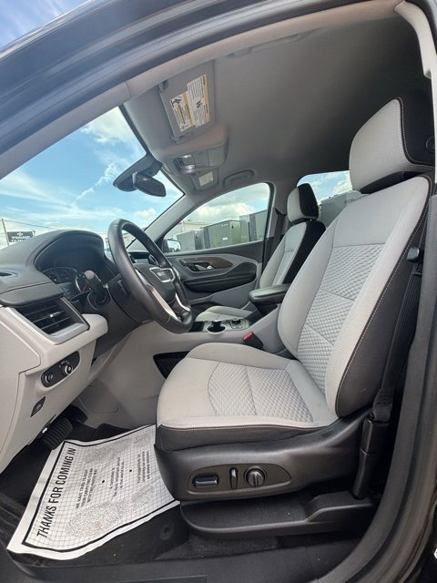 Used 2021 GMC Terrain SLE w/ Driver Convenience Package image 9
