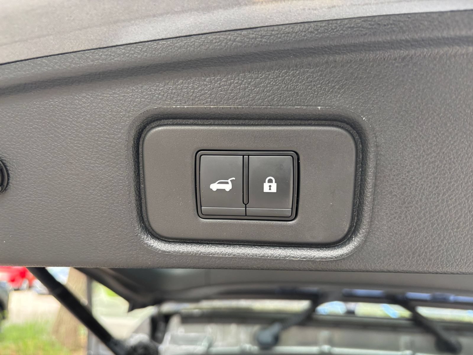 Used 2026 Nissan Pathfinder SL FWD image 22