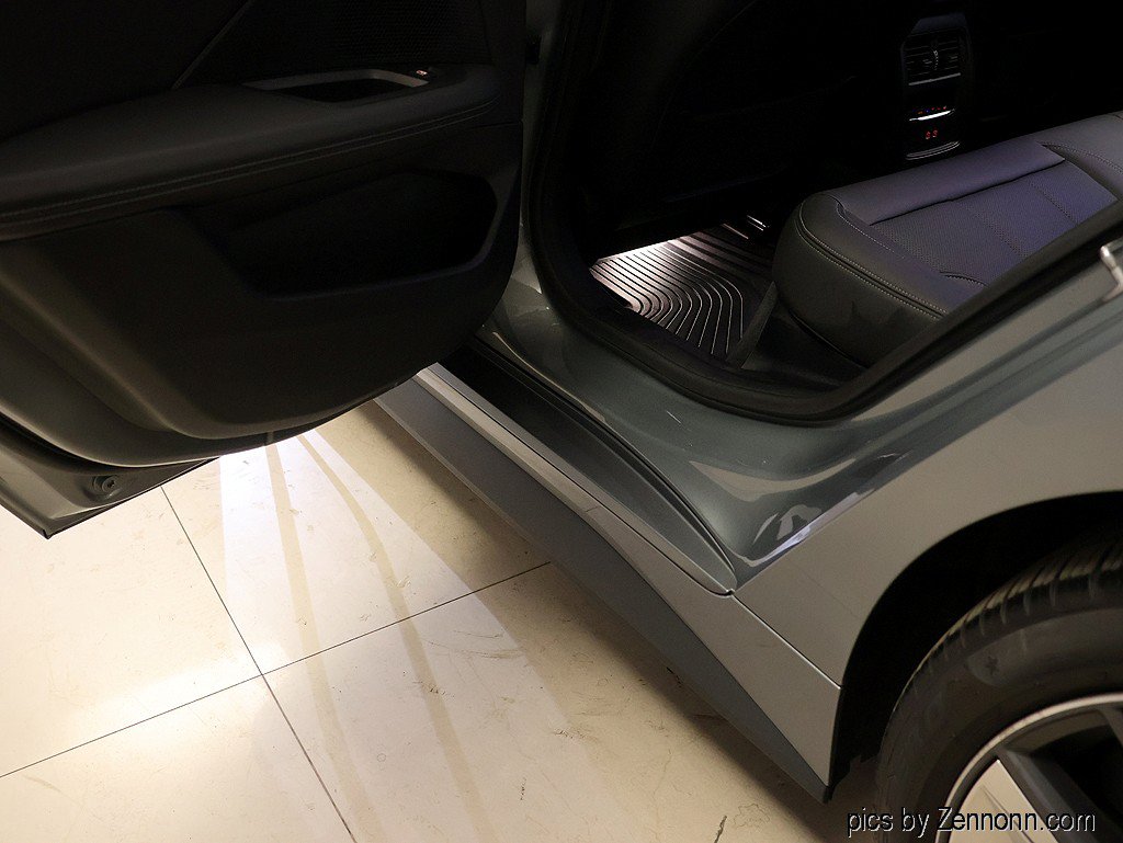 Certified 2024 BMW i4 eDrive35 w/ Convenience Package RWD image 29