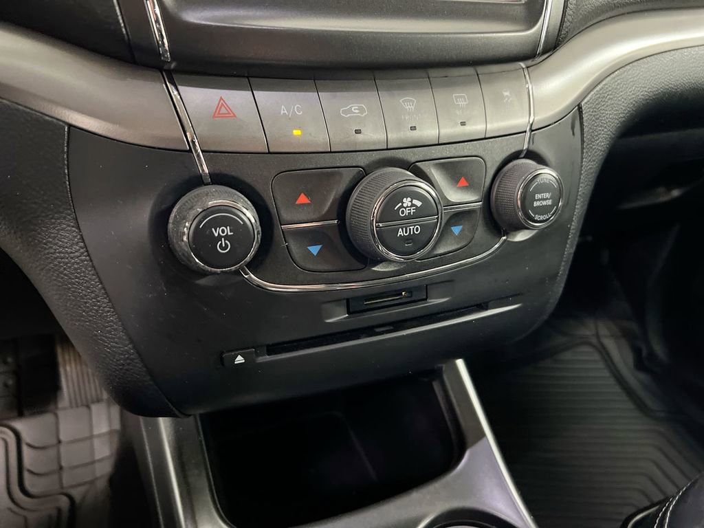 Used 2014 Dodge Journey Crossroad AWD/4WD image 17