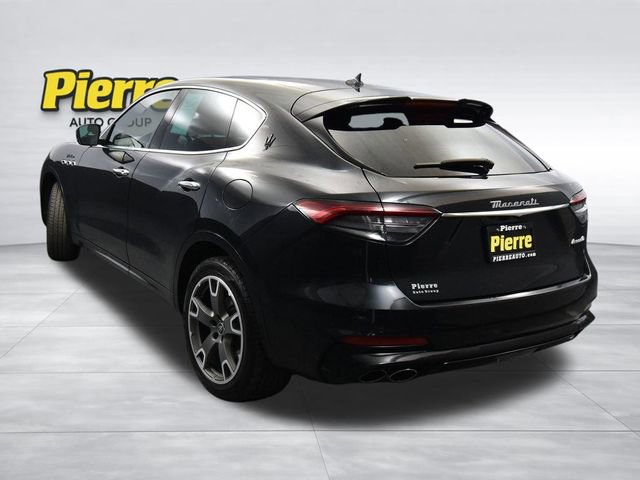 Used 2023 Maserati Levante Modena image 4