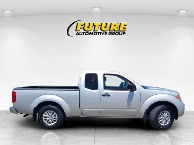 Used 2020 Nissan Frontier SV AWD/4WD image 3