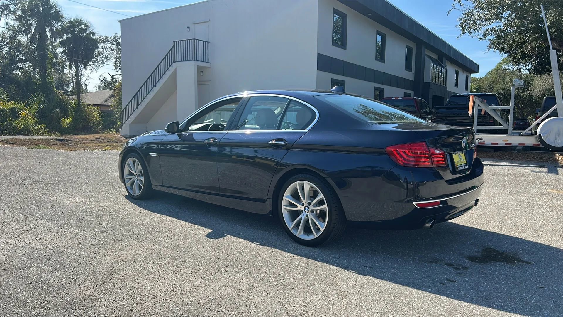 Used 2016 BMW 535i Sedan w/ Luxury Line image 5