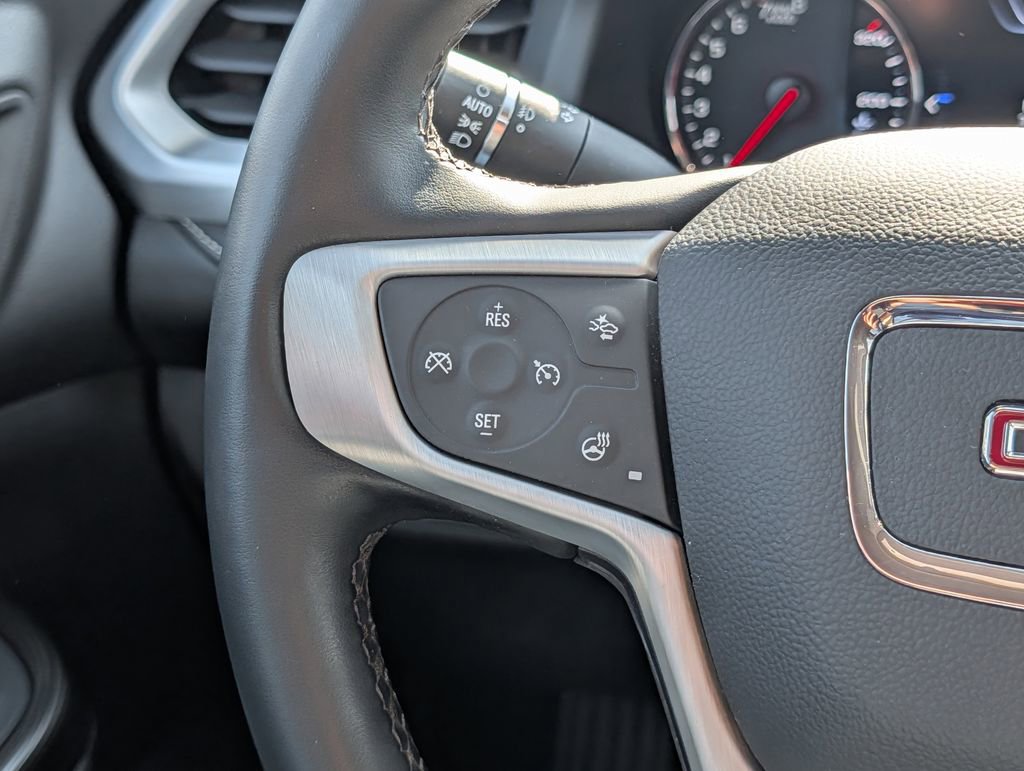 Used 2023 GMC Acadia SLT w/ Technology Package image 39