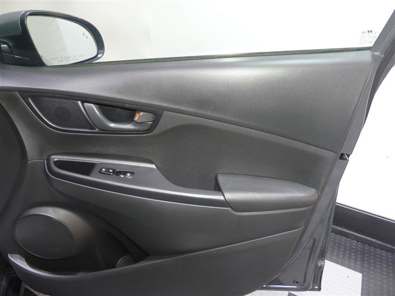 Used 2023 Hyundai Kona SEL FWD image 19
