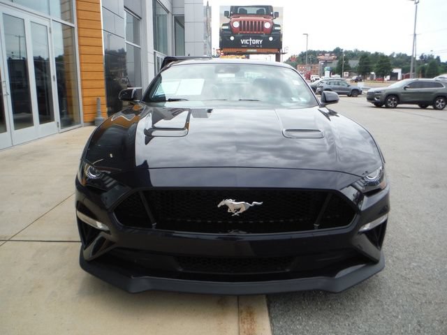 Used 2021 Ford Mustang GT Premium w/ GT Performance Package RWD image 9