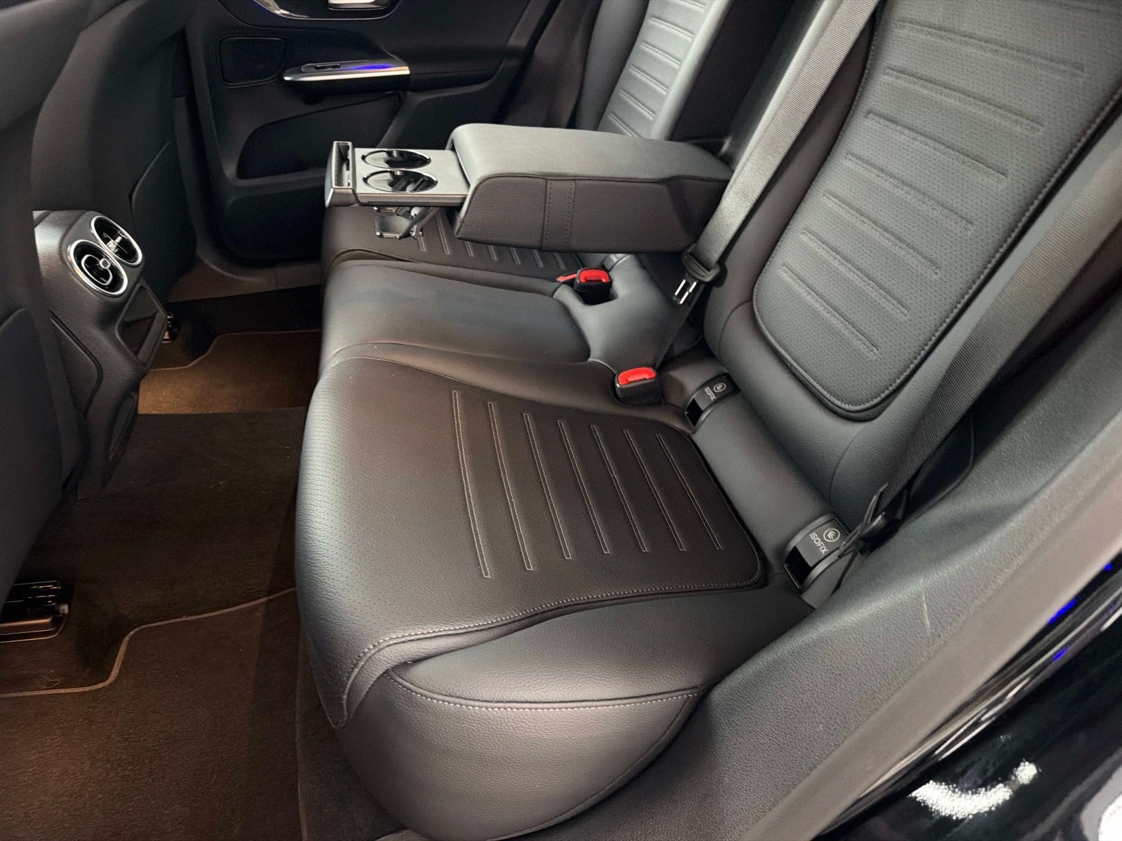 Certified 2026 Mercedes-Benz GLC 300 image 13