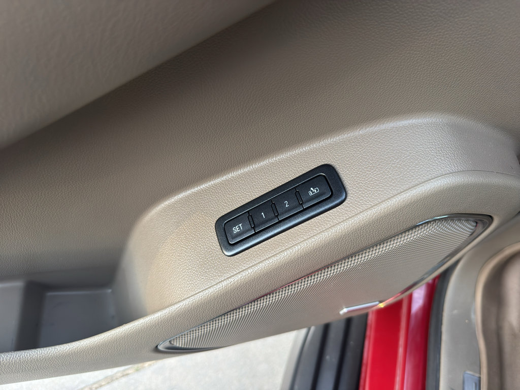 Used 2015 Chevrolet Tahoe LT AWD/4WD image 26