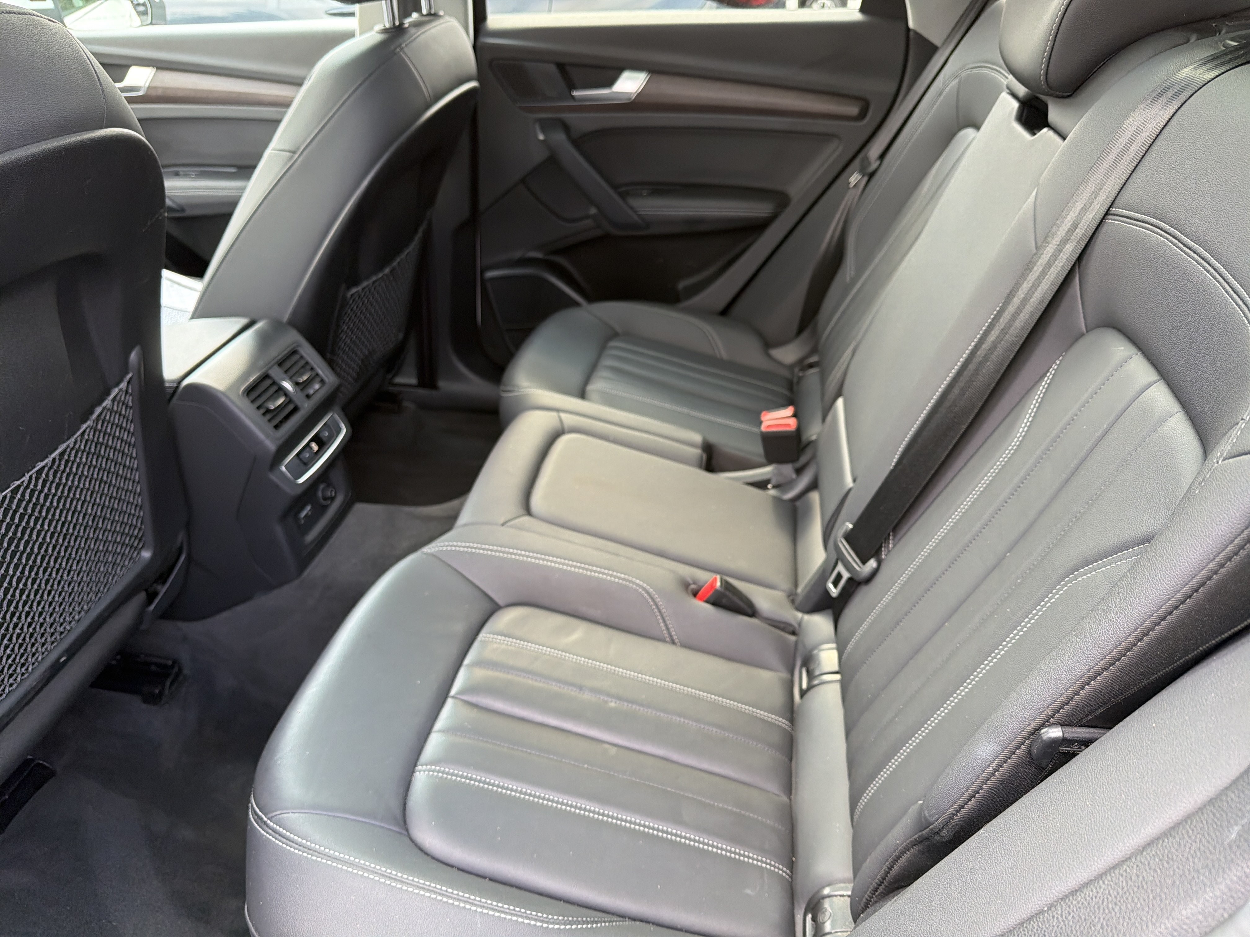 Used 2021 Audi Q5 2.0T Premium Plus w/ Premium Plus Package AWD/4WD image 25