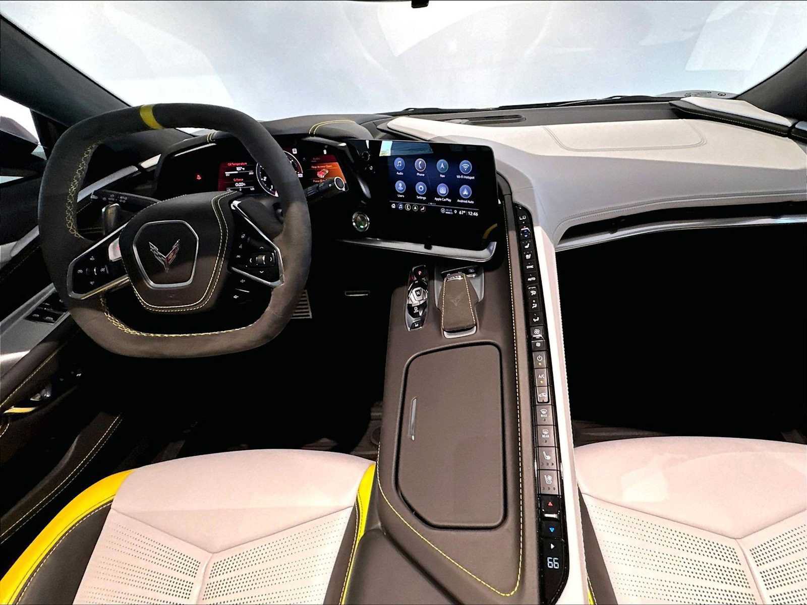 Used 2022 Chevrolet Corvette Stingray Premium Cpe RWD image 18